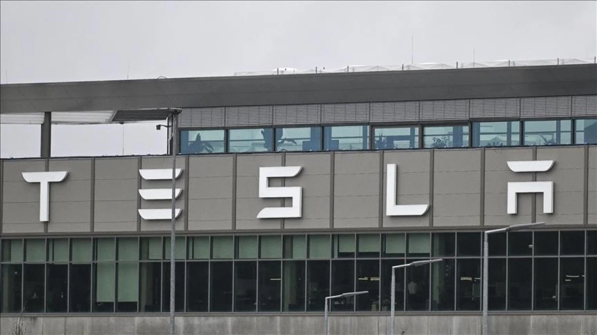 Tesla sales in April plunge more than half in EU