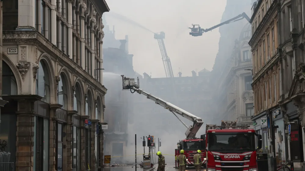 A fire engine in Union Street Glasgow after the major blaze