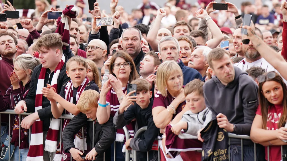 Heart of Midlothian fans