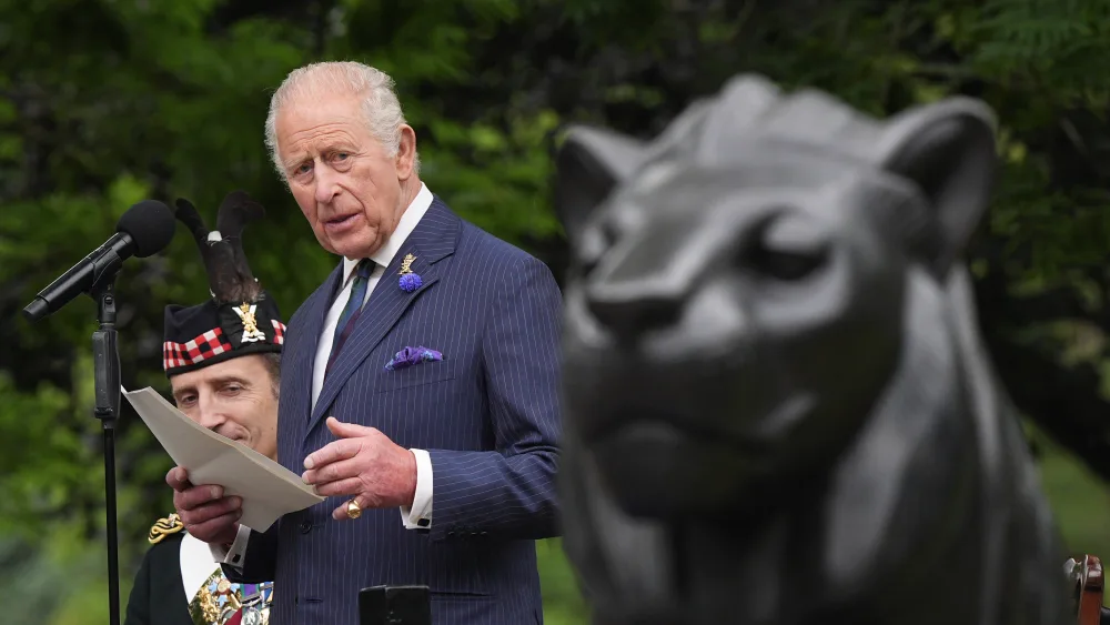 King visits Scotland for Holyrood Week