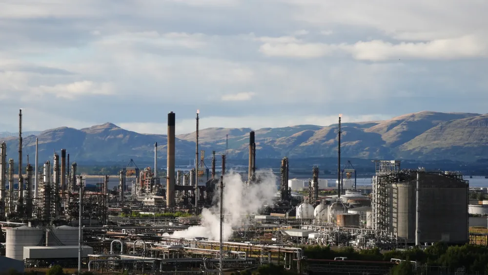 A landscape view of the Grangemouth refinery