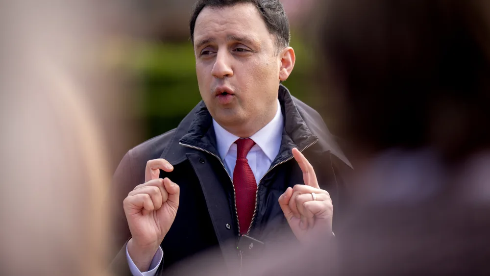 Scottish Labour leader Anas Sarwar speaks to party supporters